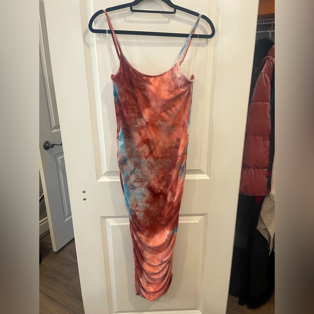 Ruched midi tie dye dress